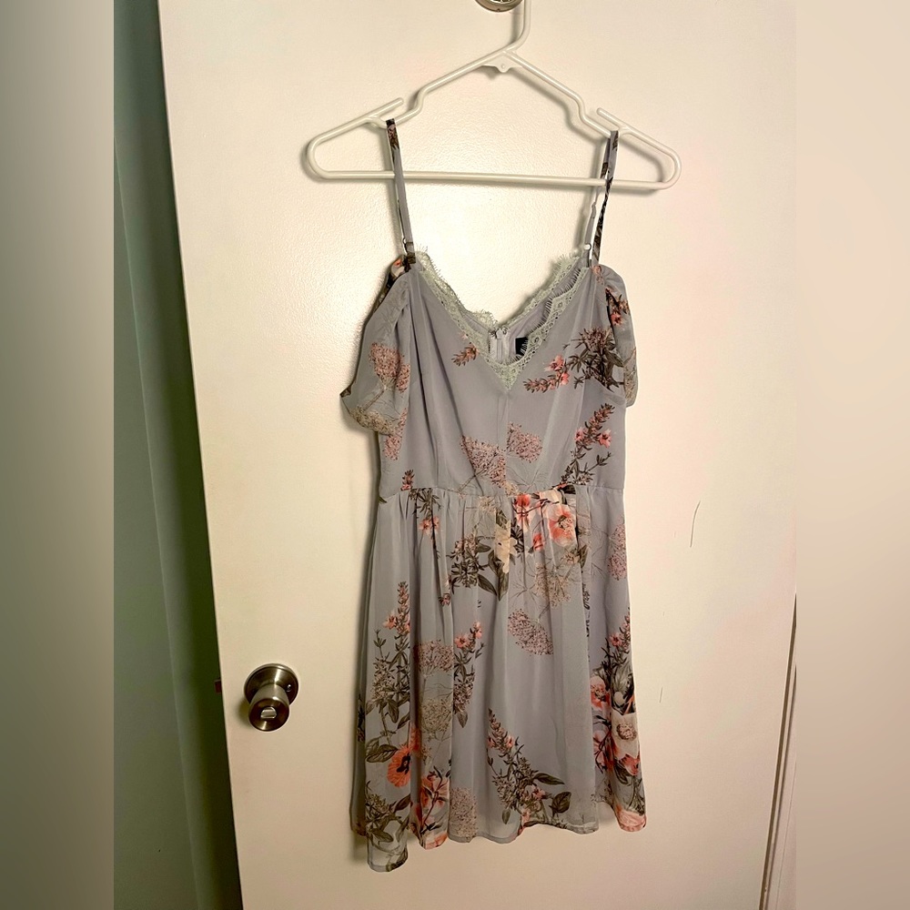 New with tags, Lulu’s dress size Small